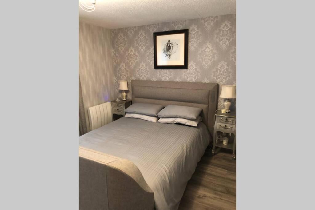Largs Sea Front, Modern Apartment Esterno foto